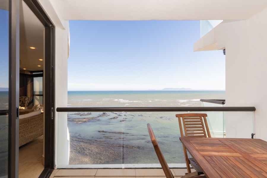 2 Bedroom Property for Sale in Strand South Western Cape